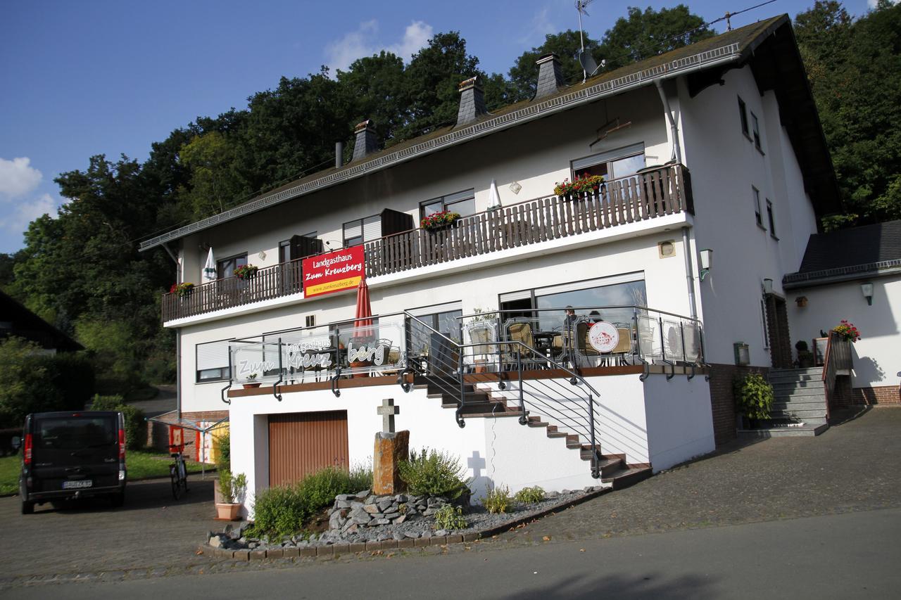 Landgasthaus Zum Kreuzberg Schonbach  Extérieur photo