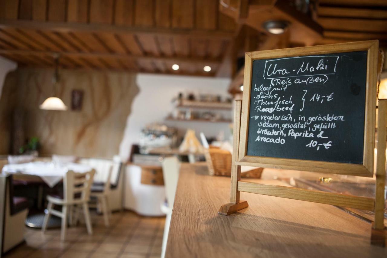 Landgasthaus Zum Kreuzberg Schonbach  Extérieur photo